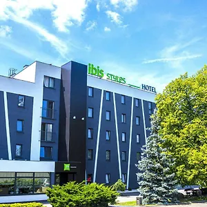 Ibis Styles Warszawa West מלון